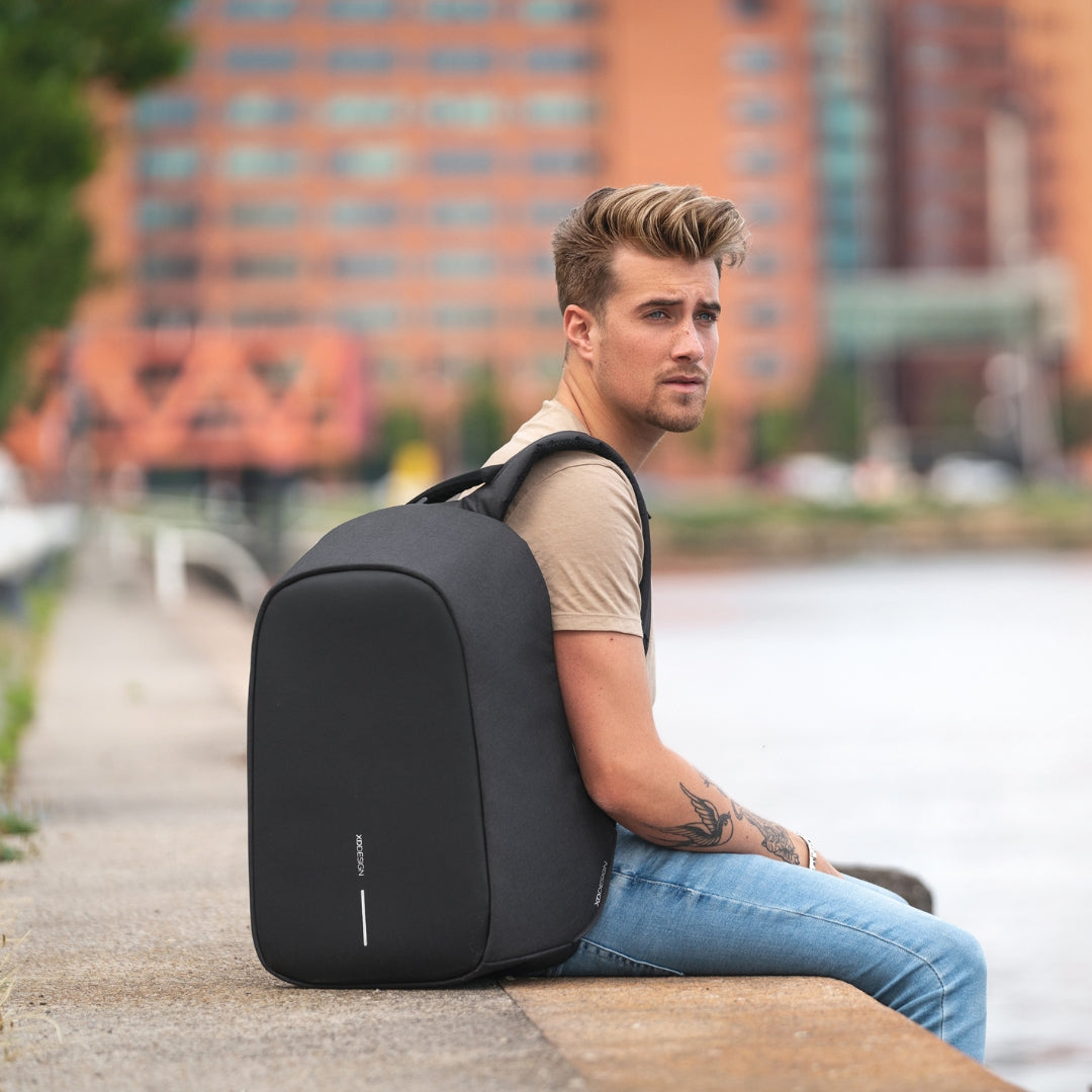 XDDESIGN BOBBY HERO Anti-theft Backpack with rPET material Black