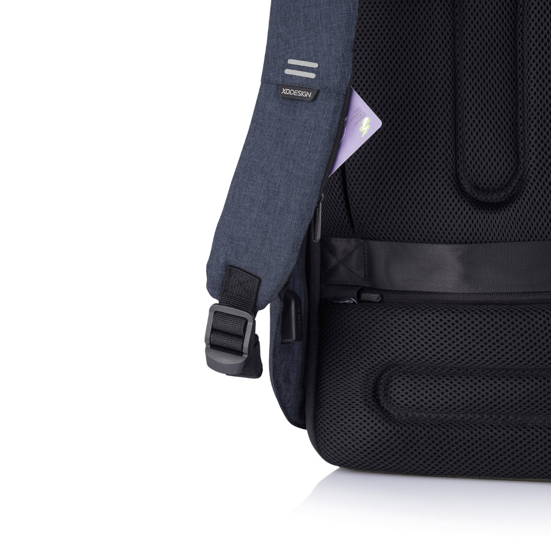 XDDESIGN BOBBY HERO Anti-theft Backpack in rPET material Navy Blue