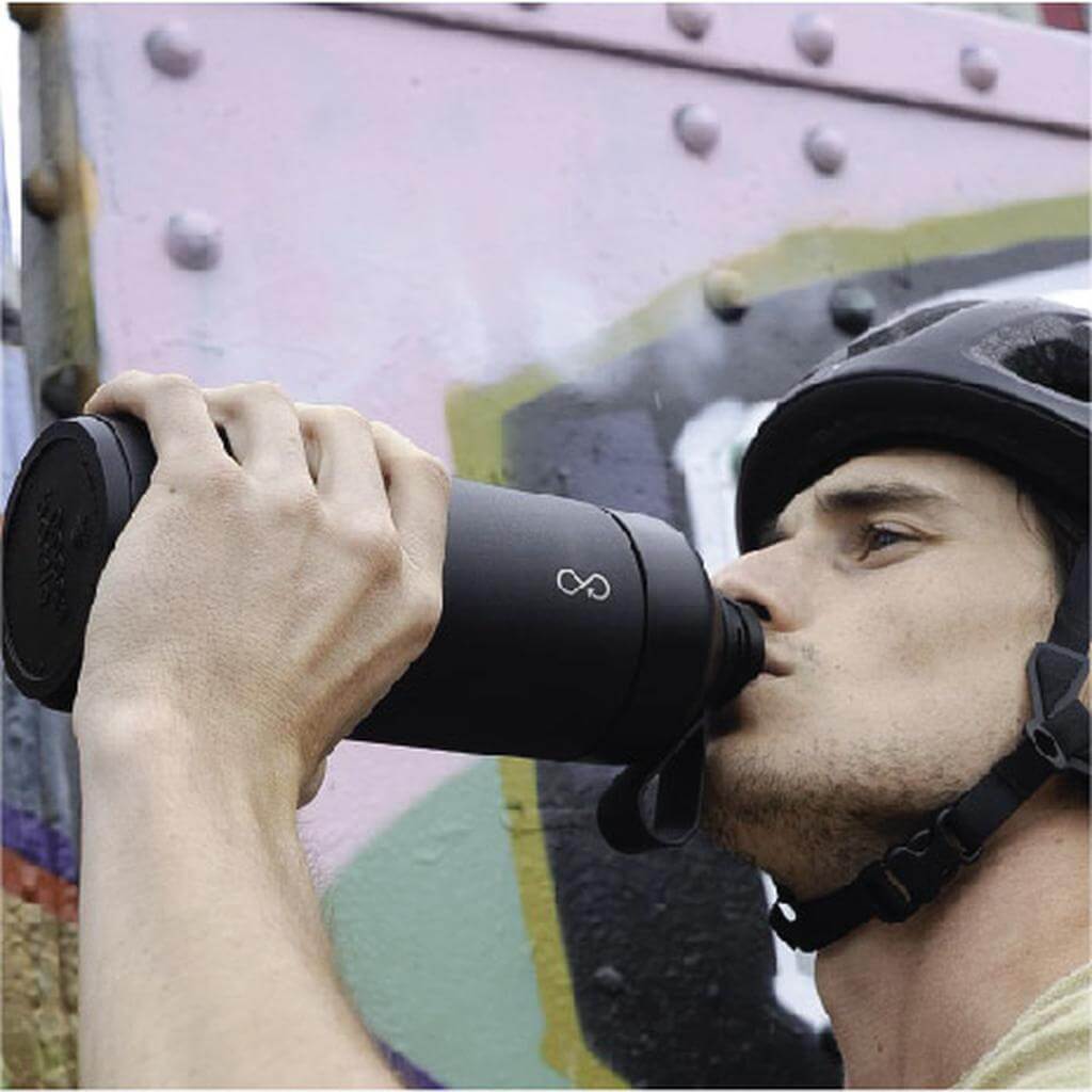 Ocean Bottle - Obsidian Black - 1L - Double-Wall Vacuum Bottle