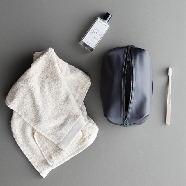 VINGA Baltimore Wash Bag - Black