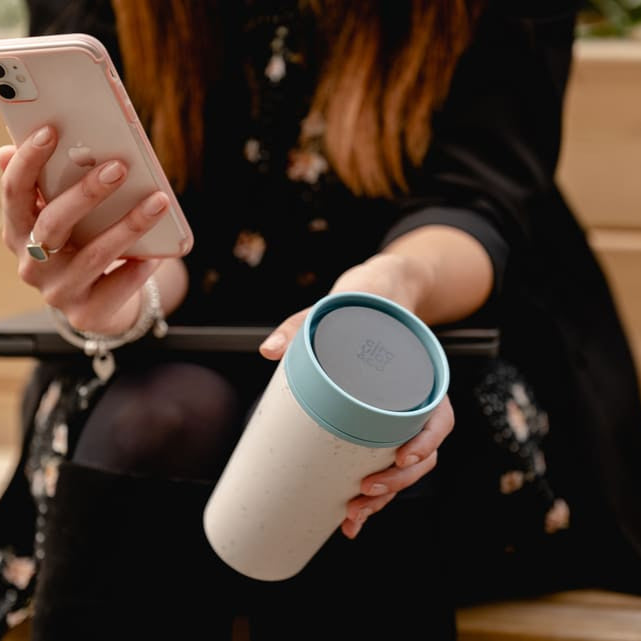 Circular Cup 12oz Cream & Faraway Blue