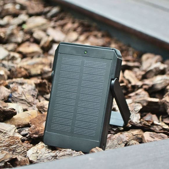FREIBURG - @memorii RCS Recycled Solar Magnetic Powerbank