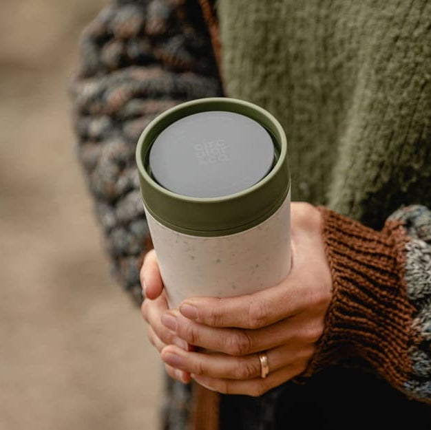 Circular Cup 12oz Cream & Honest Green
