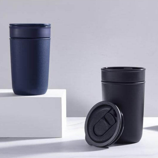 SAVONA - Hans Larsen Premium Ceramic Tumbler With Recycled Protective Sleeve - Blue