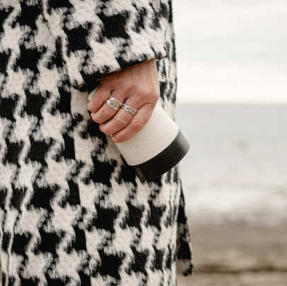 Circular Cup 8oz Cream & Cosmic Black