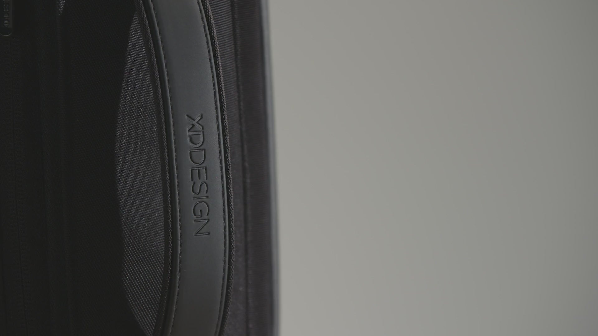 XDDESIGN BOBBY BIZZ Smart Backpack + Briefcase